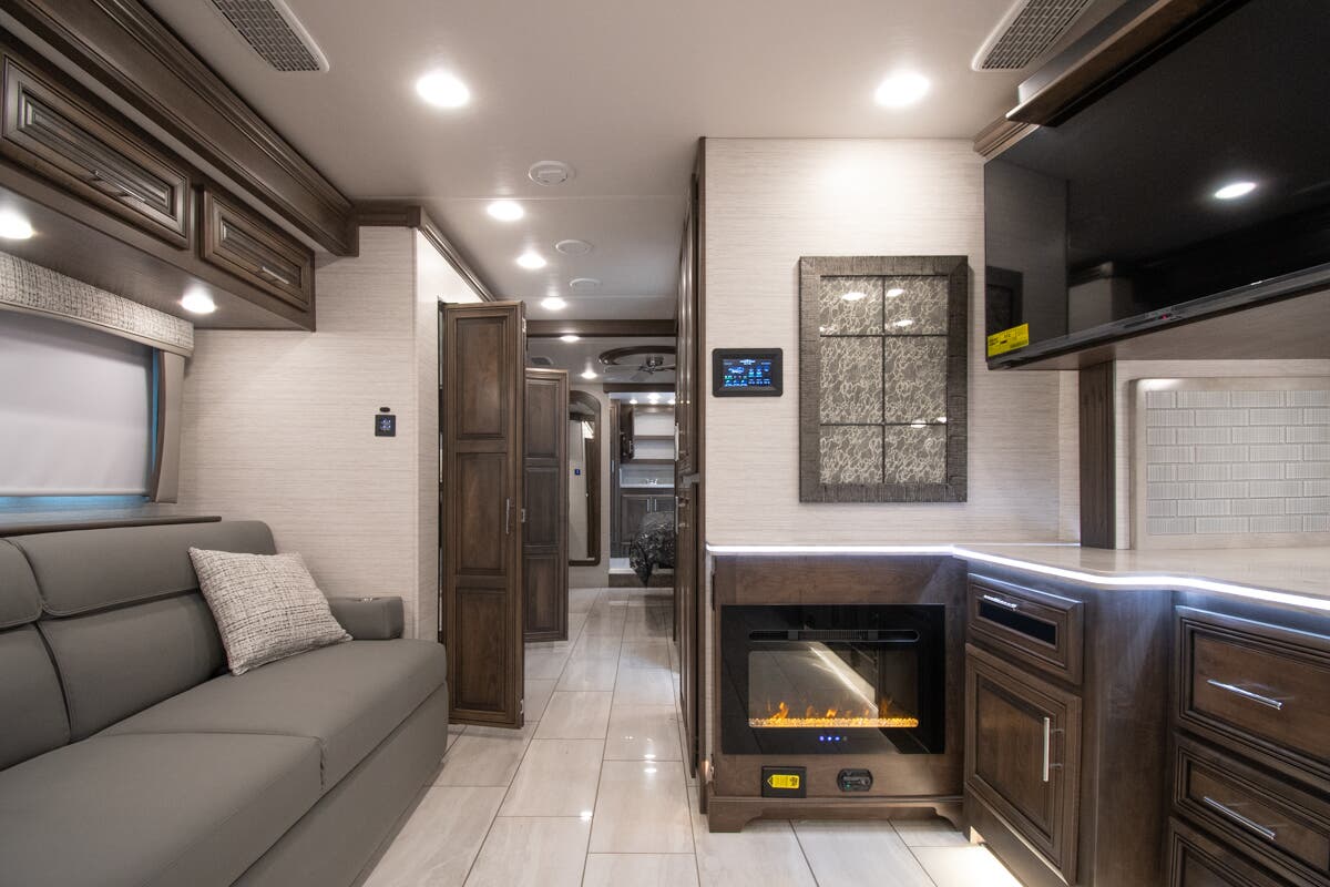 Bus-Stuff.com Class A Rv For Sale