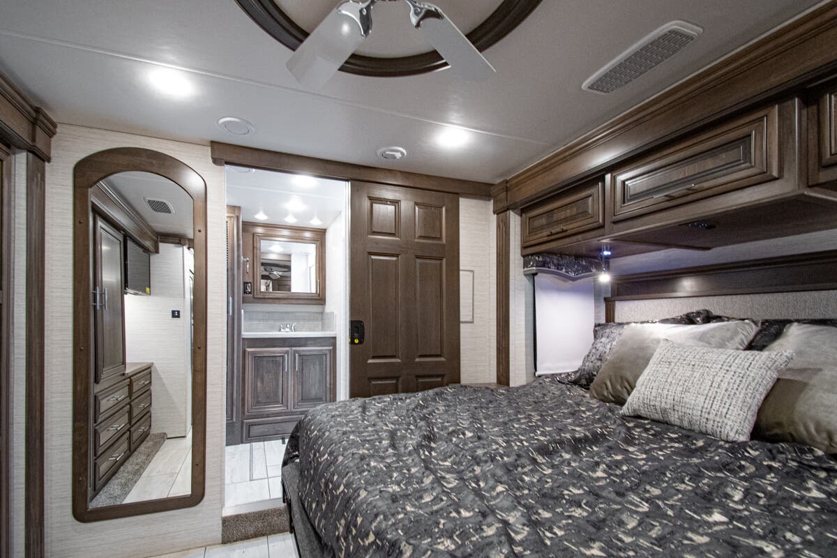 Bus-Stuff.com Class A Rv For Sale