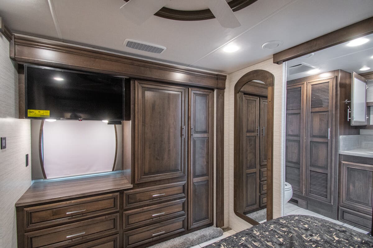 Bus-Stuff.com Class A Rv For Sale