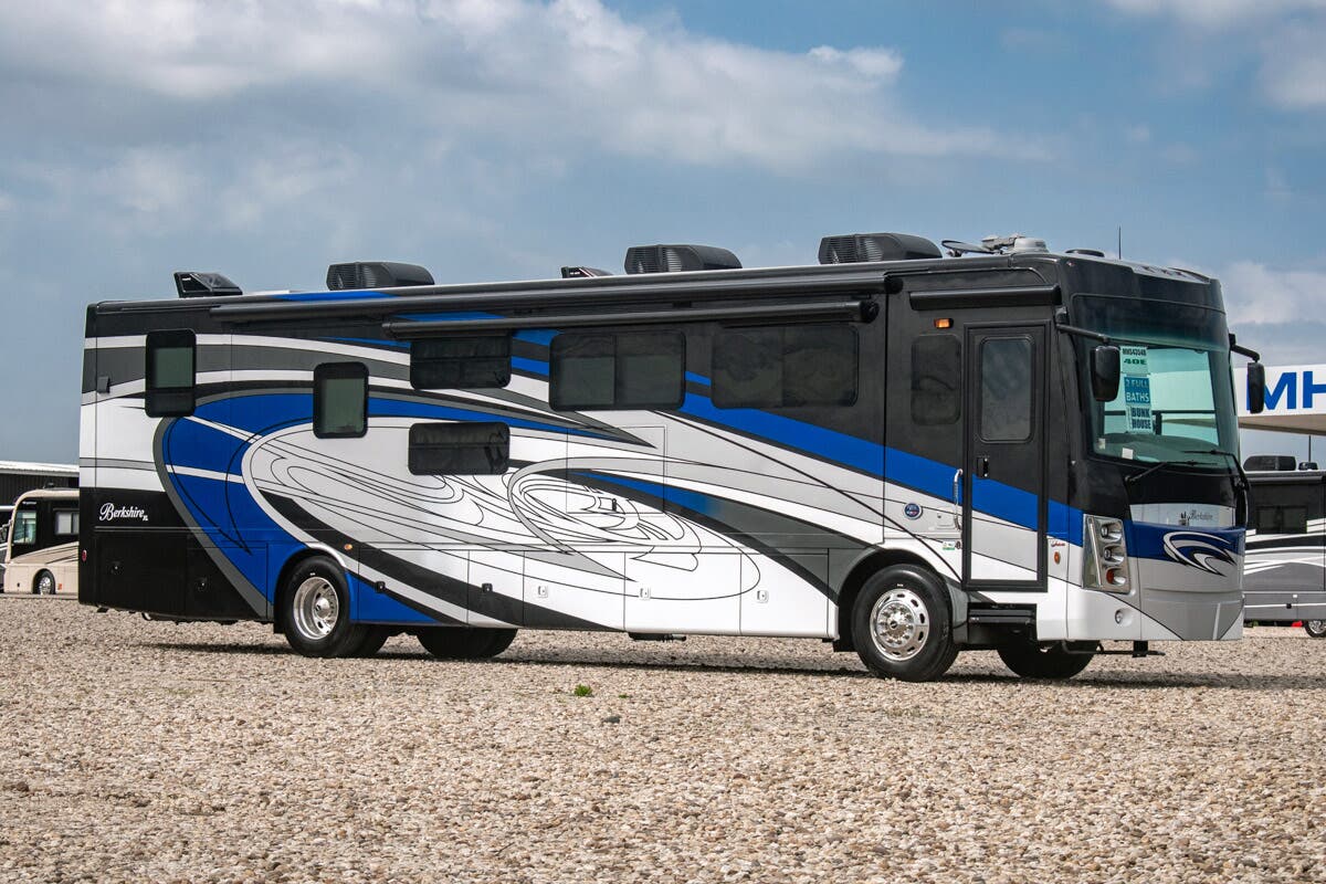 Bus-Stuff.com Class A Rv For Sale
