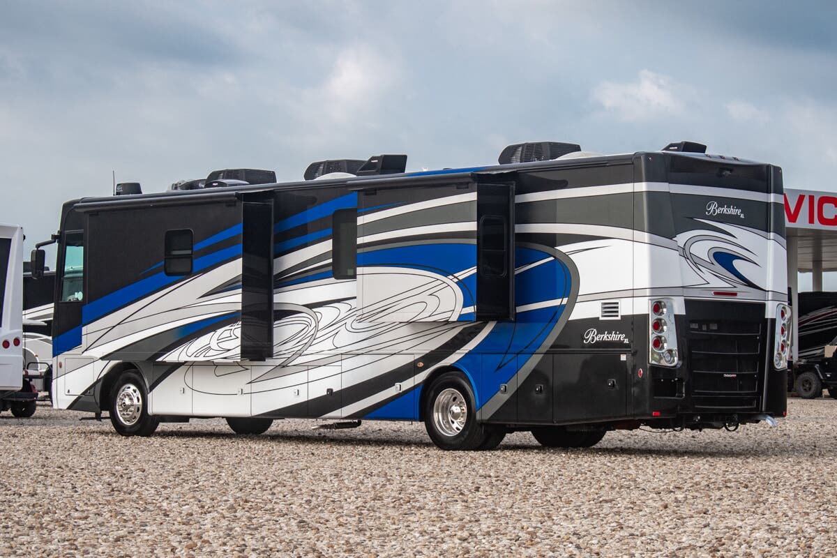 Bus-Stuff.com Class A Rv For Sale