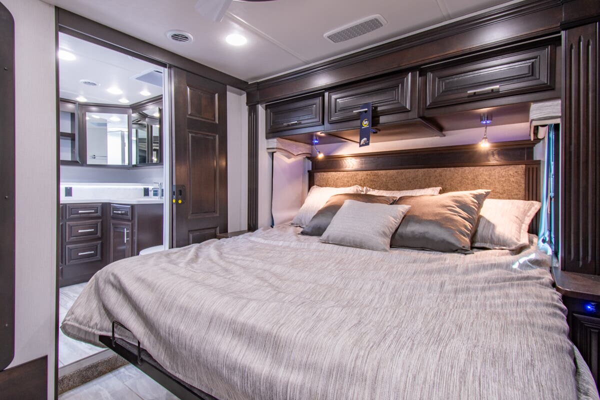 Bus-Stuff.com Class A Rv For Sale