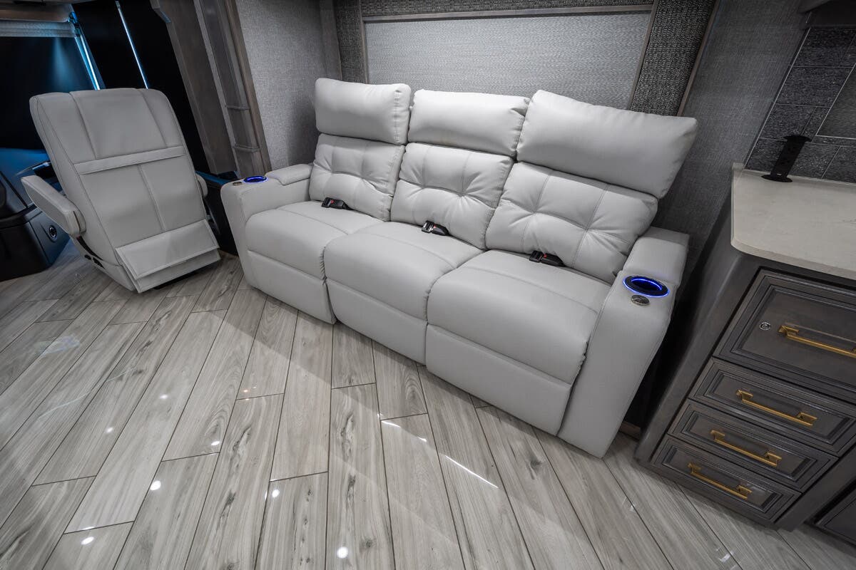 Bus-Stuff.com Class A Rv For Sale