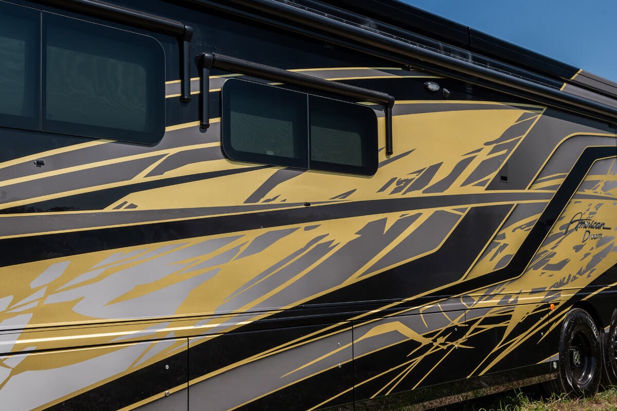 Bus-Stuff.com Class A Rv For Sale