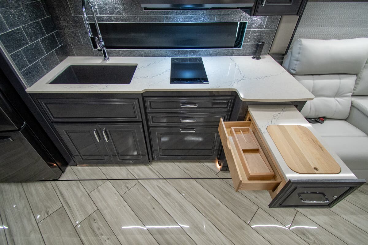 Bus-Stuff.com Class A Rv For Sale