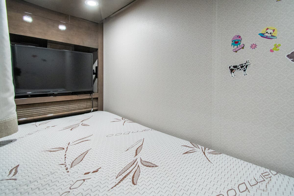 Bus-Stuff.com Class A Rv For Sale