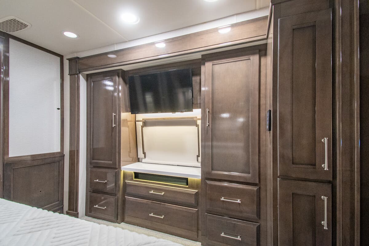 Bus-Stuff.com Class A Rv For Sale