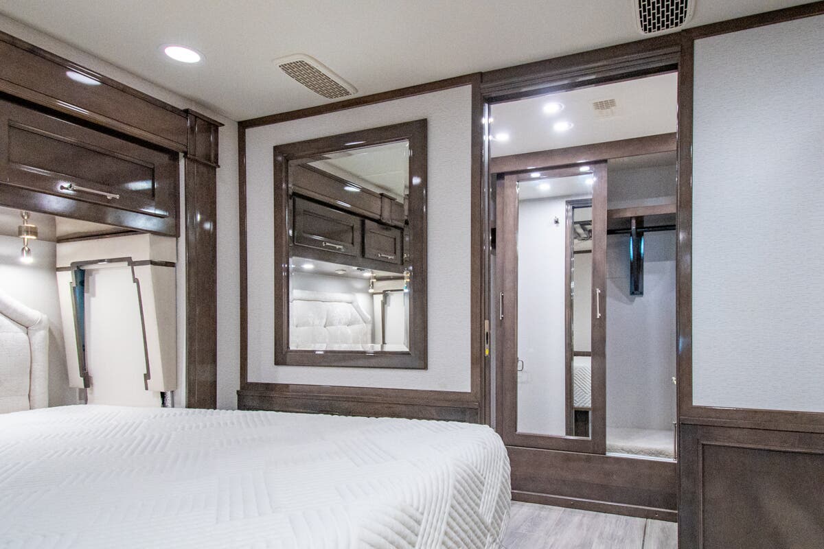 Bus-Stuff.com Class A Rv For Sale