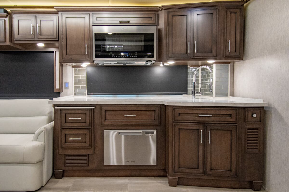 Bus-Stuff.com Class A Rv For Sale