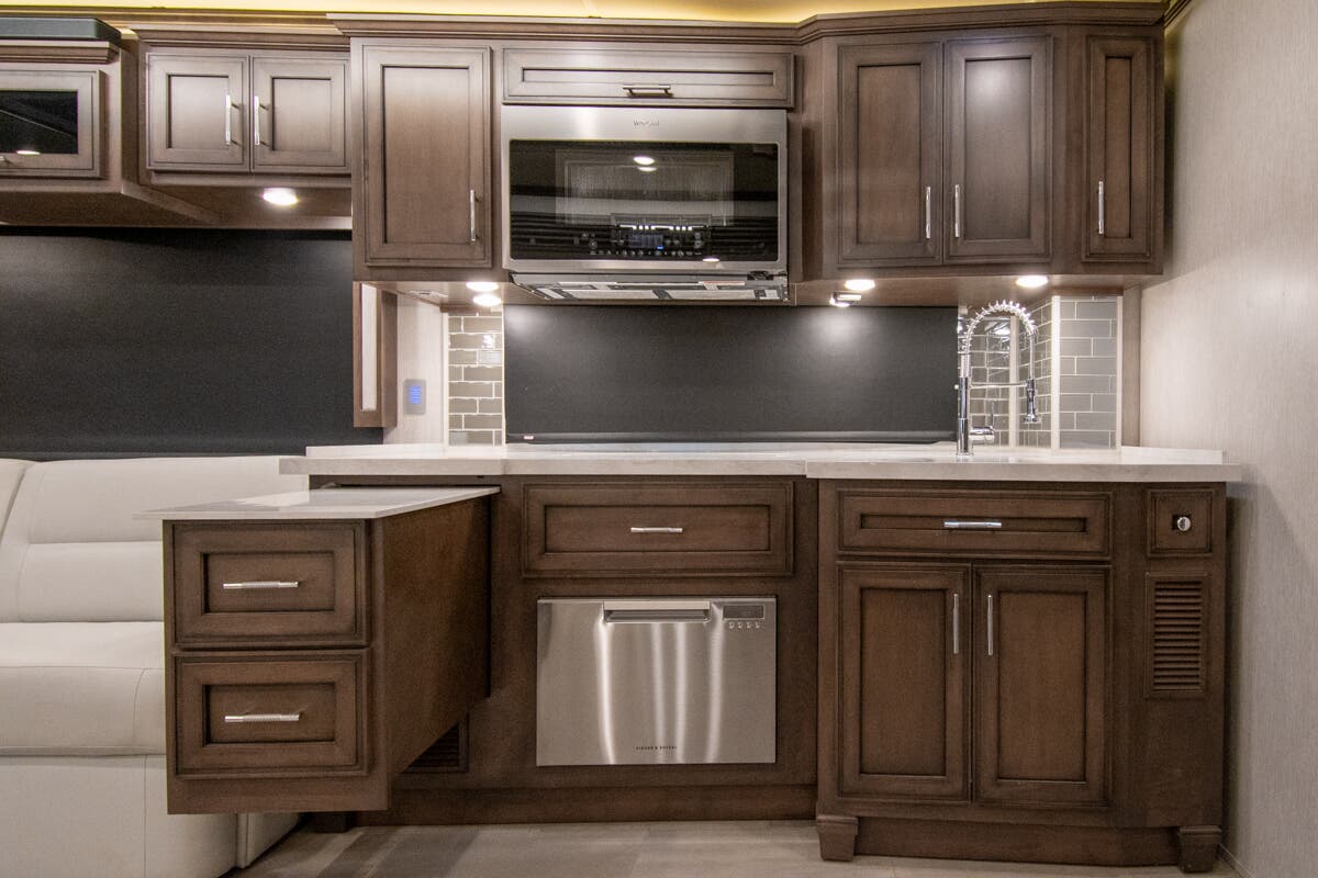 Bus-Stuff.com Class A Rv For Sale