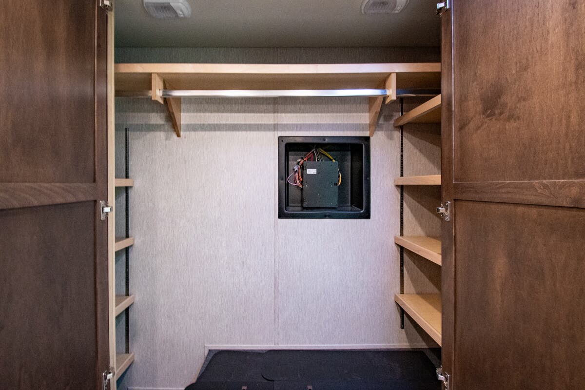 Bus-Stuff.com Class A Rv For Sale