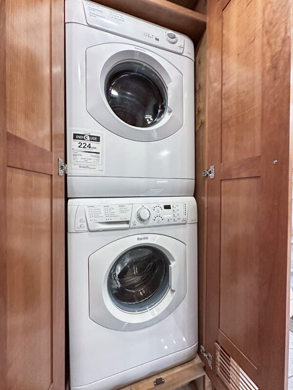 Bus-Stuff.com Class A Rv For Sale