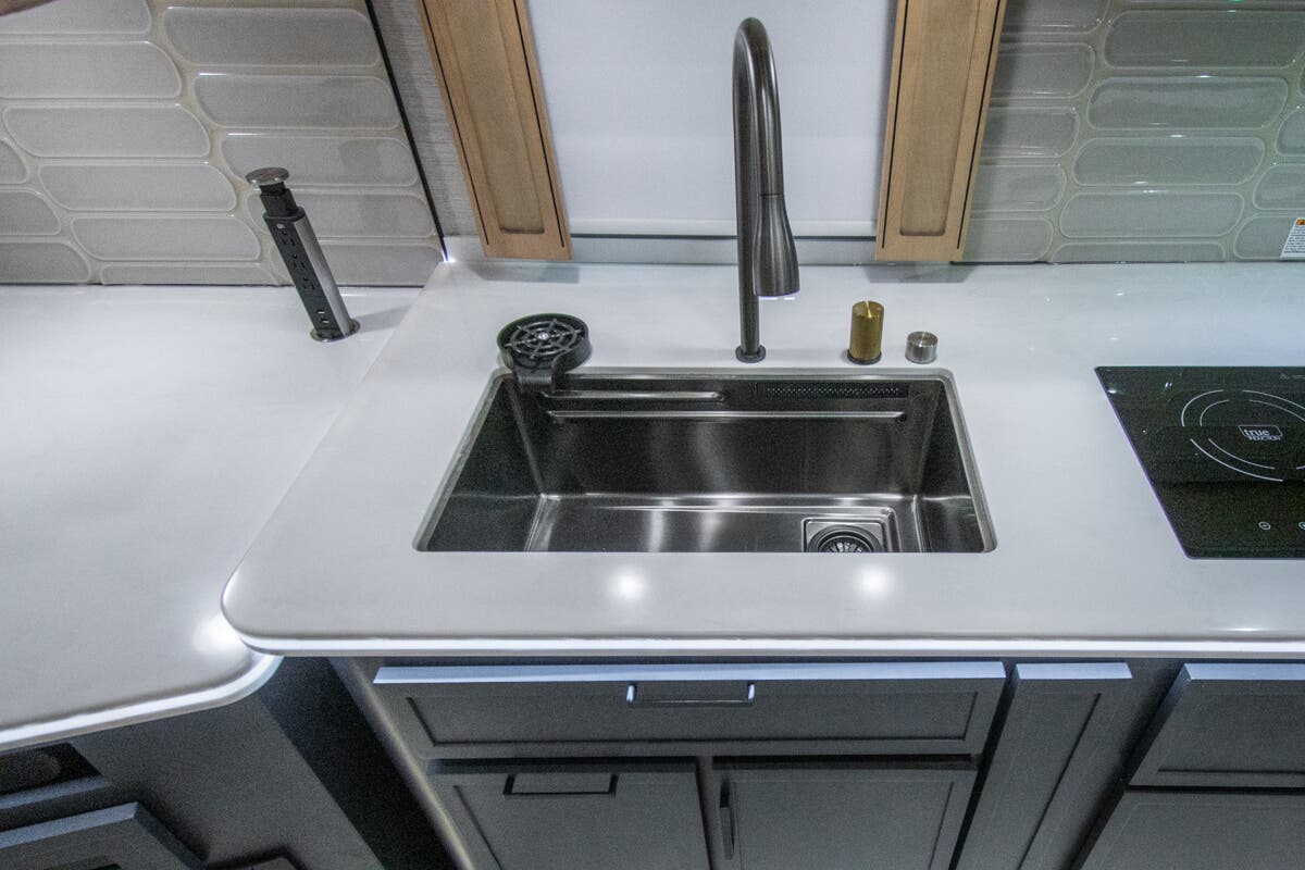 Bus-Stuff.com Class A Rv For Sale