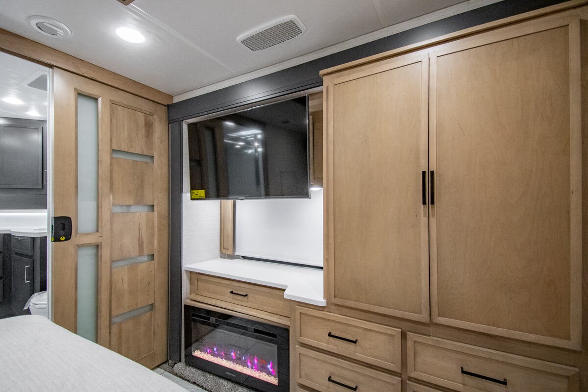 Bus-Stuff.com Class A Rv For Sale