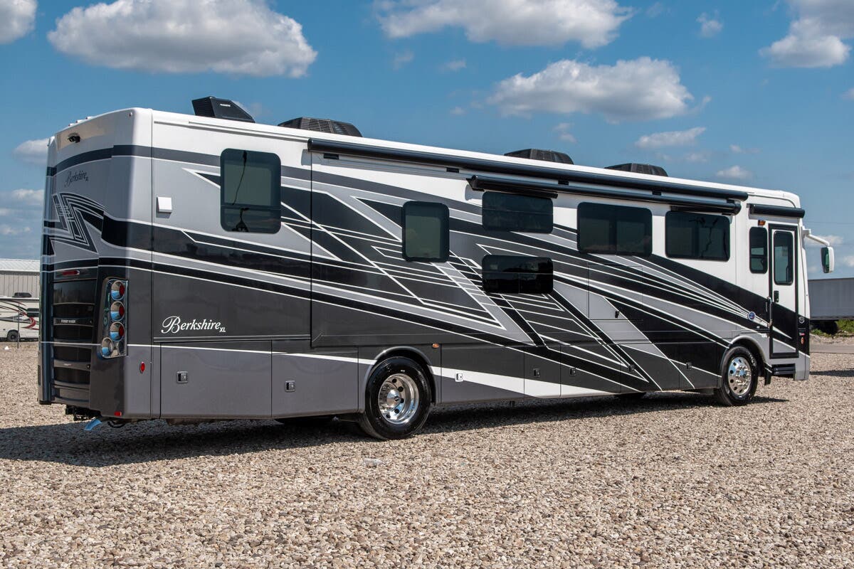 Bus-Stuff.com Class A Rv For Sale