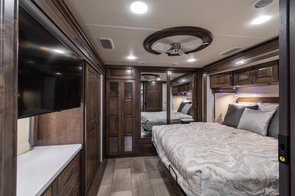 Bus-Stuff.com Class A Rv For Sale