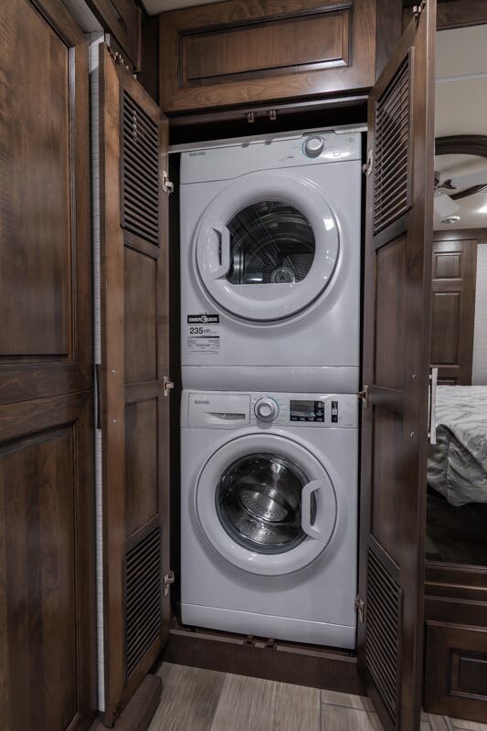 Bus-Stuff.com Class A Rv For Sale