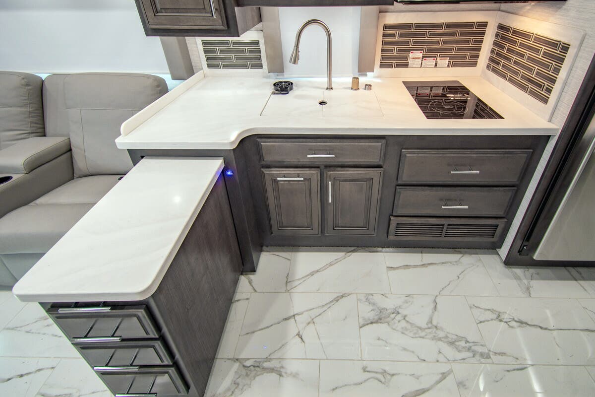 Bus-Stuff.com Class A Rv For Sale