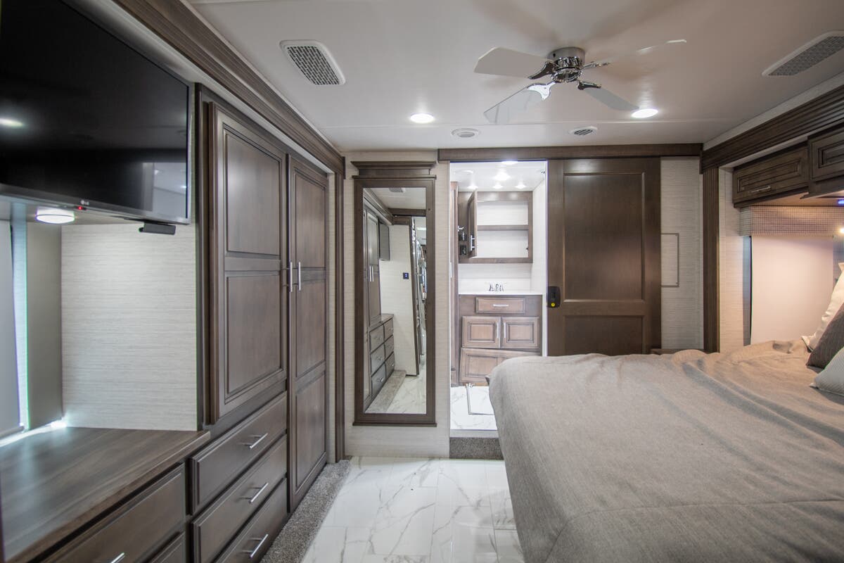 Bus-Stuff.com Class A Rv For Sale