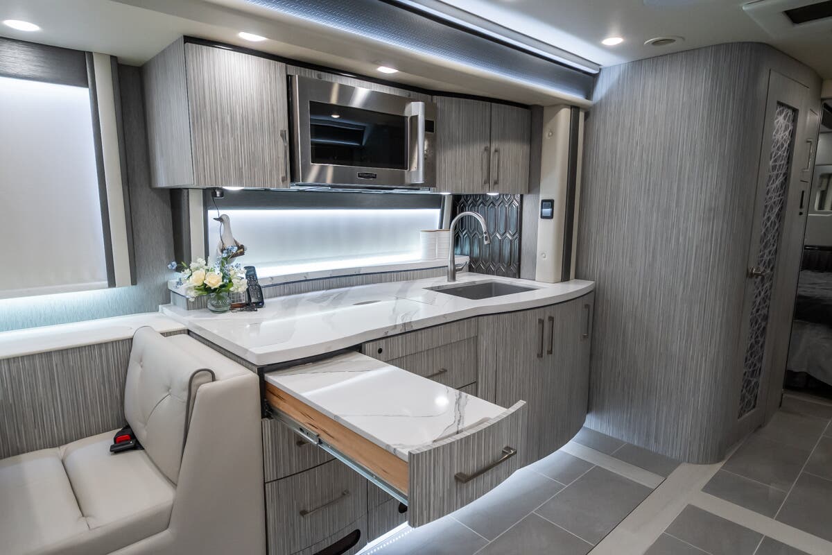 Bus-Stuff.com Class A Rv For Sale