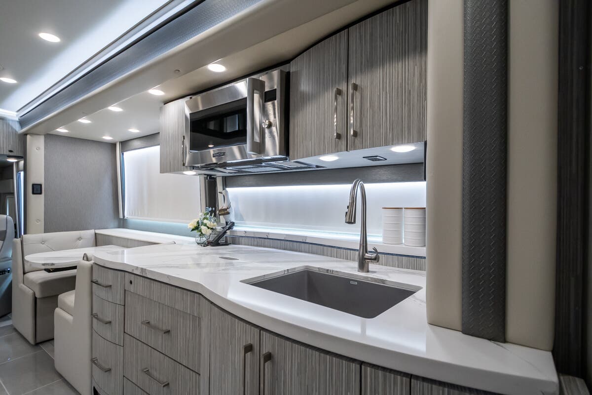 Bus-Stuff.com Class A Rv For Sale