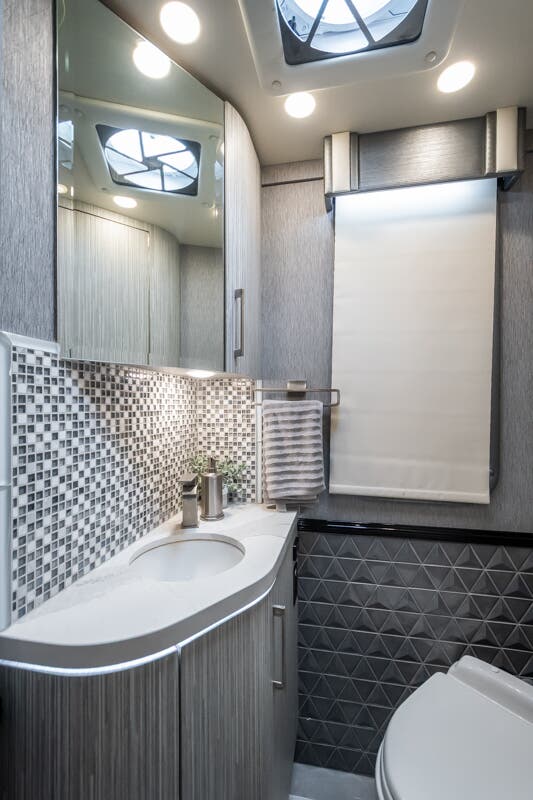 Bus-Stuff.com Class A Rv For Sale