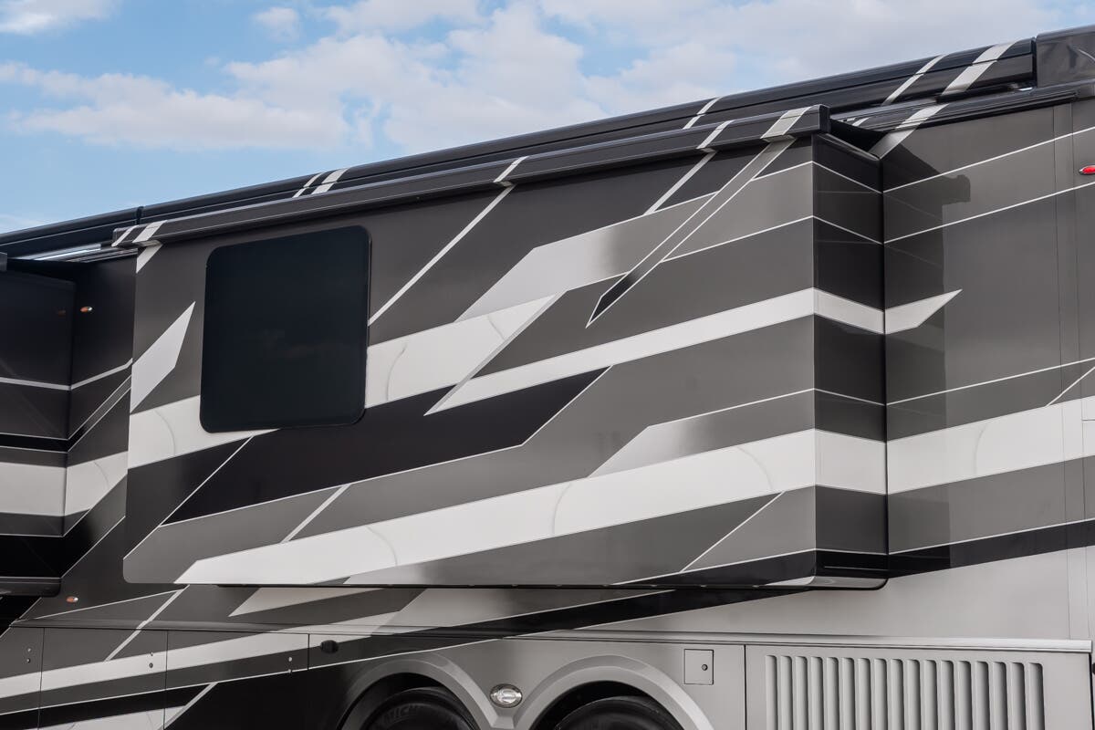 Bus-Stuff.com Class A Rv For Sale