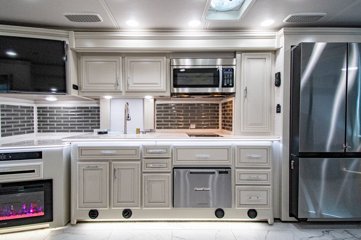 Bus-Stuff.com Class A Rv For Sale