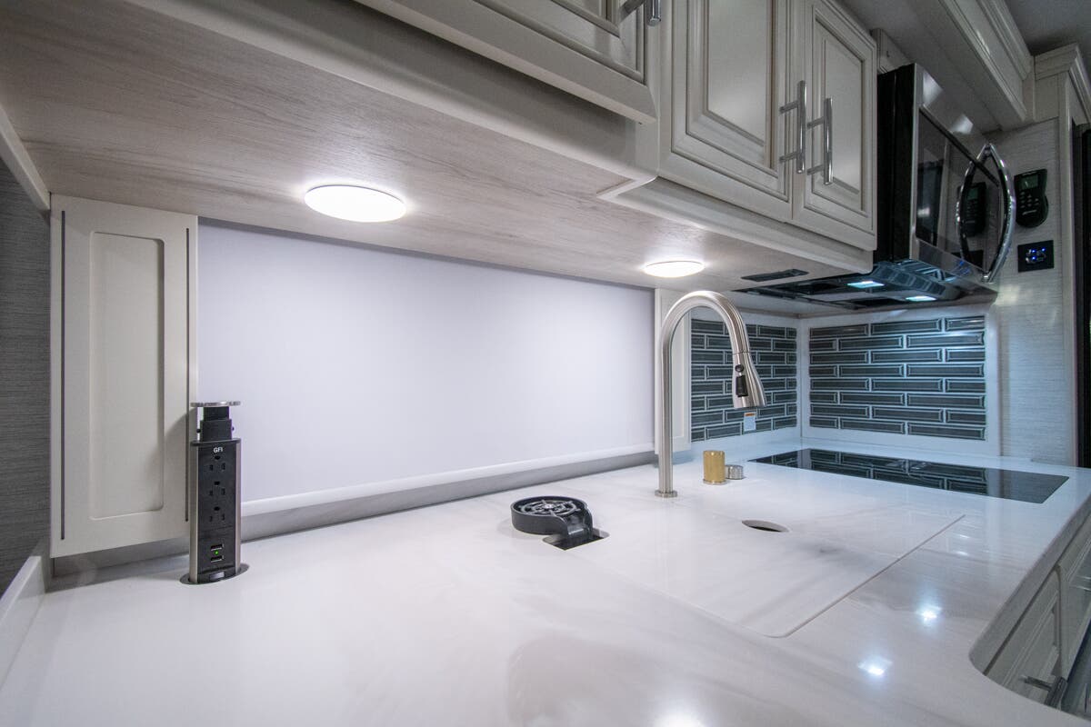 Bus-Stuff.com Class A Rv For Sale