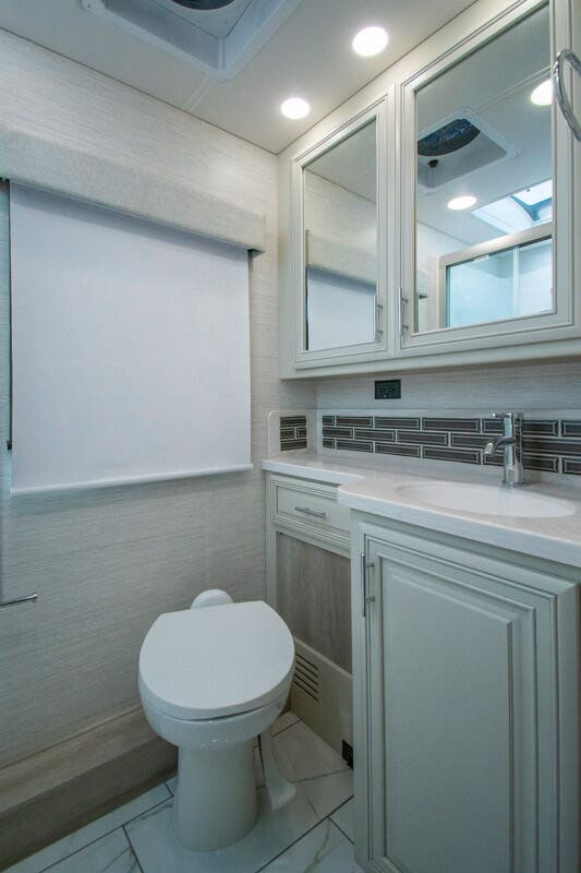 Bus-Stuff.com Class A Rv For Sale