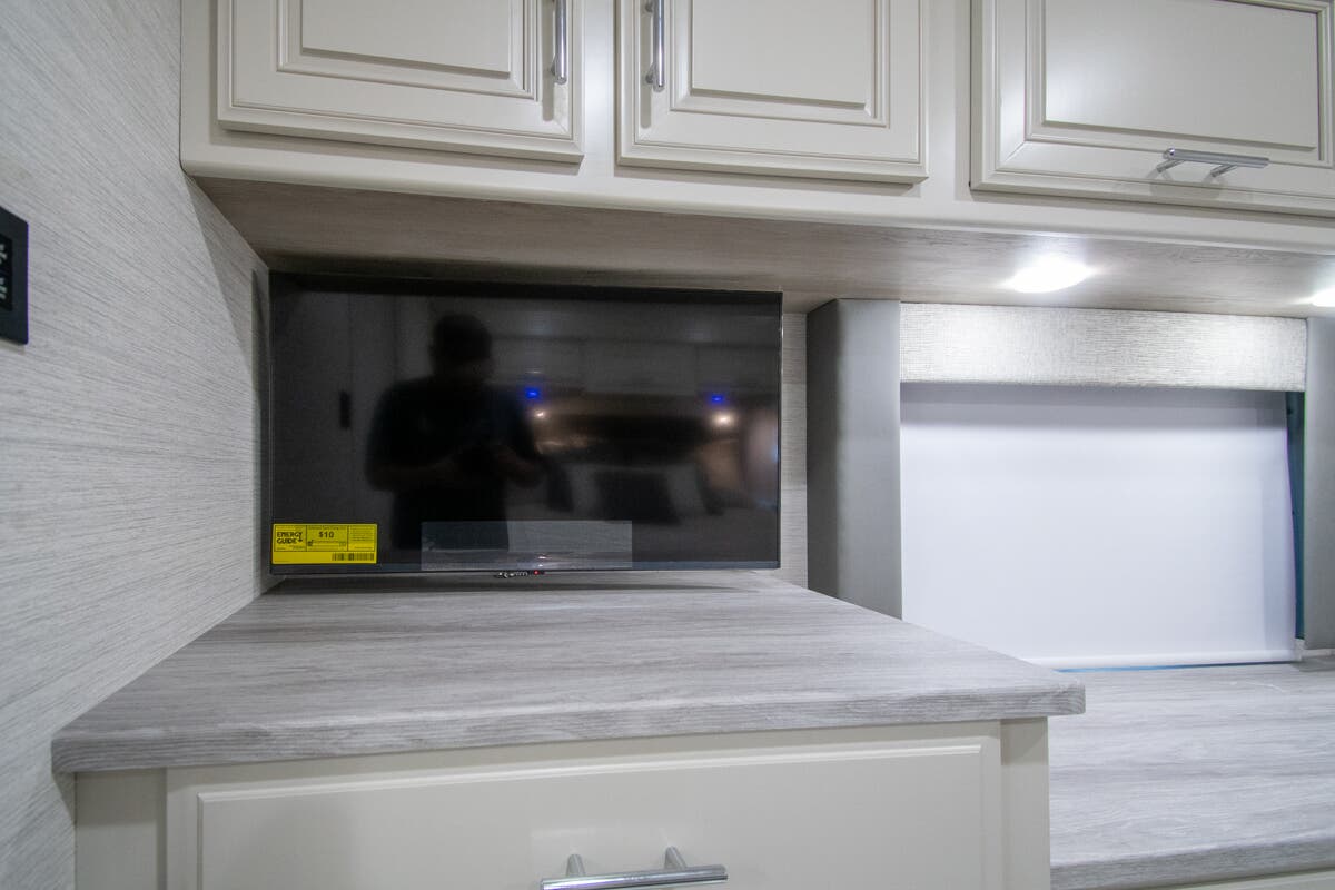 Bus-Stuff.com Class A Rv For Sale