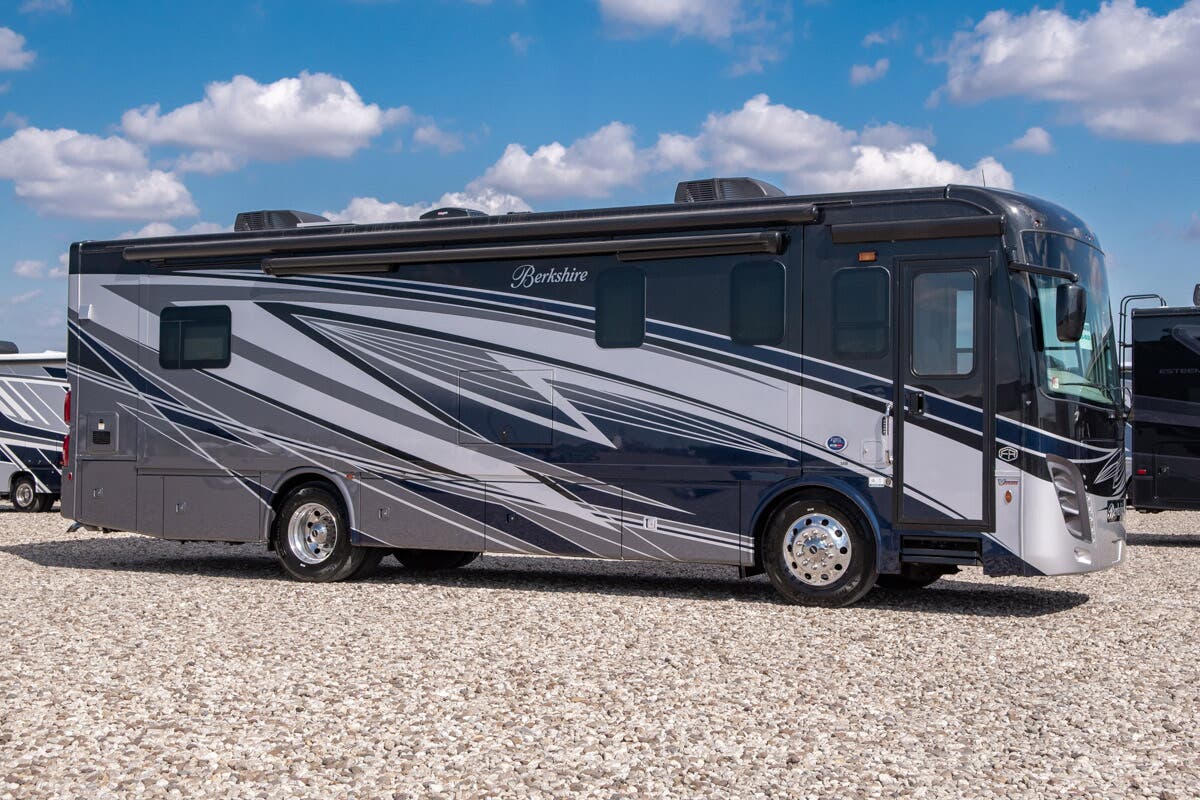 Bus-Stuff.com Class A Rv For Sale