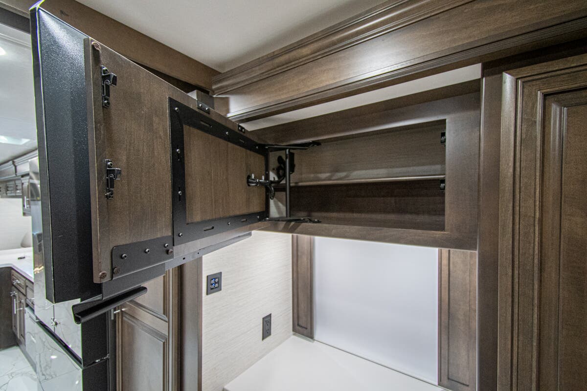 Bus-Stuff.com Class A Rv For Sale