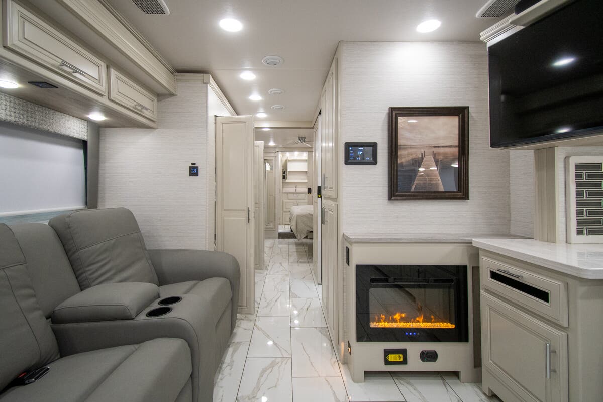 Bus-Stuff.com Class A Rv For Sale