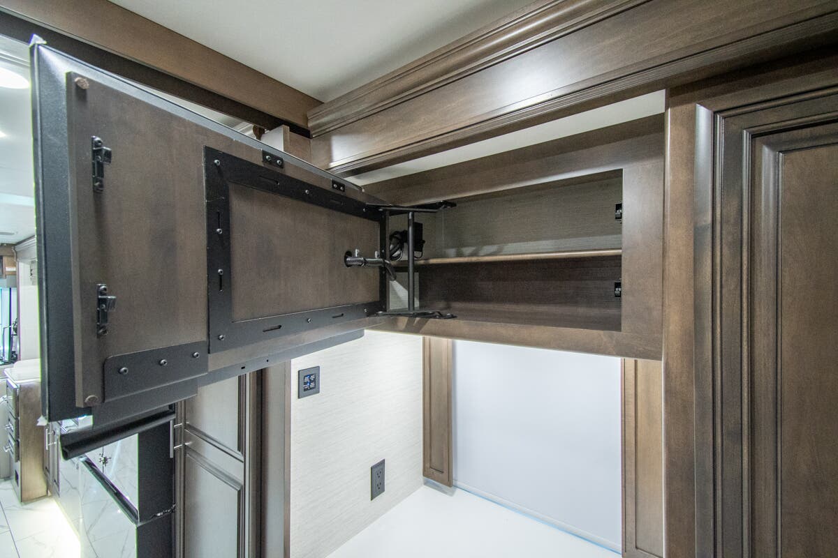 Bus-Stuff.com Class A Rv For Sale