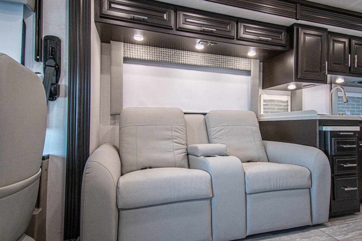 Bus-Stuff.com Class A Rv For Sale