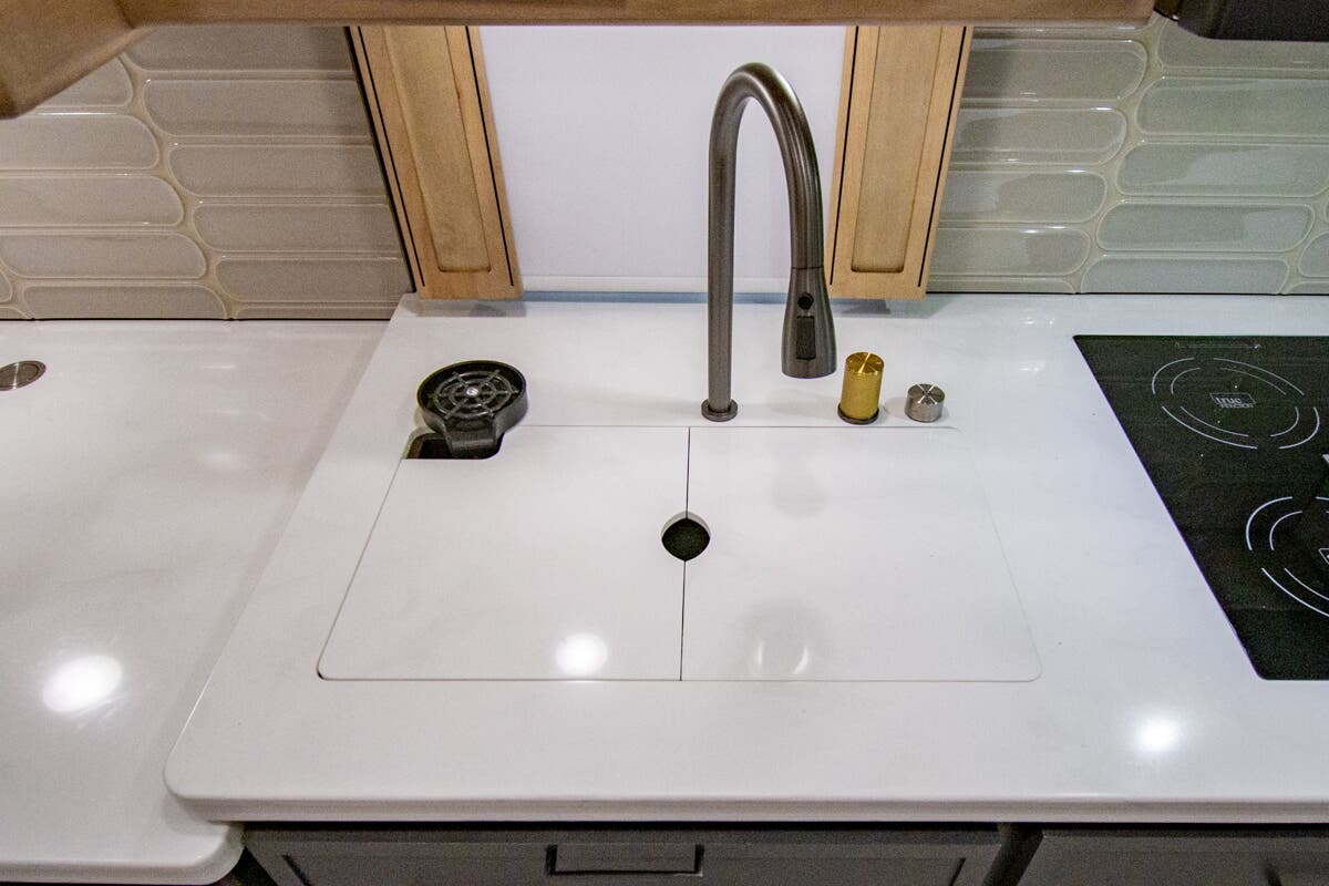 Bus-Stuff.com Class A Rv For Sale