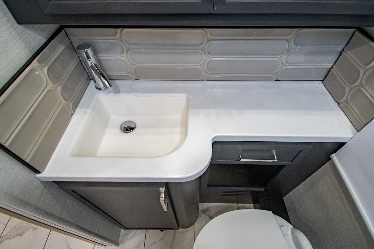 Bus-Stuff.com Class A Rv For Sale