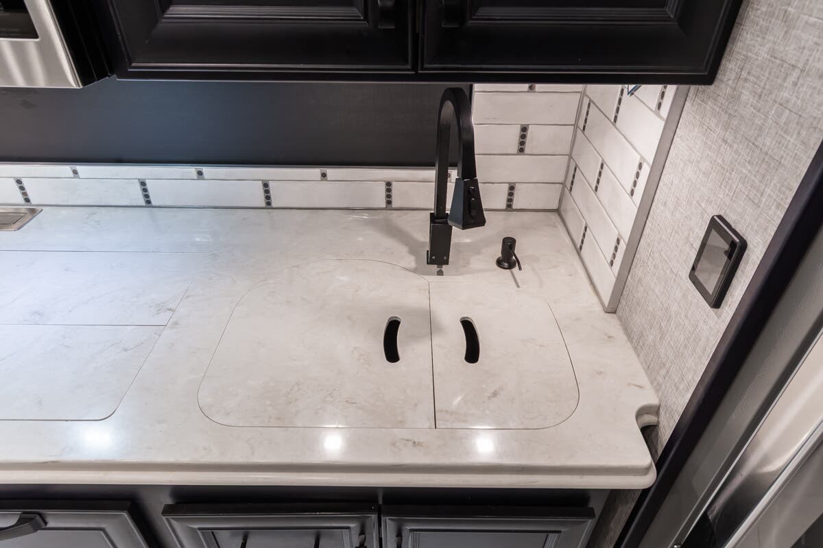 Bus-Stuff.com Class A Rv For Sale