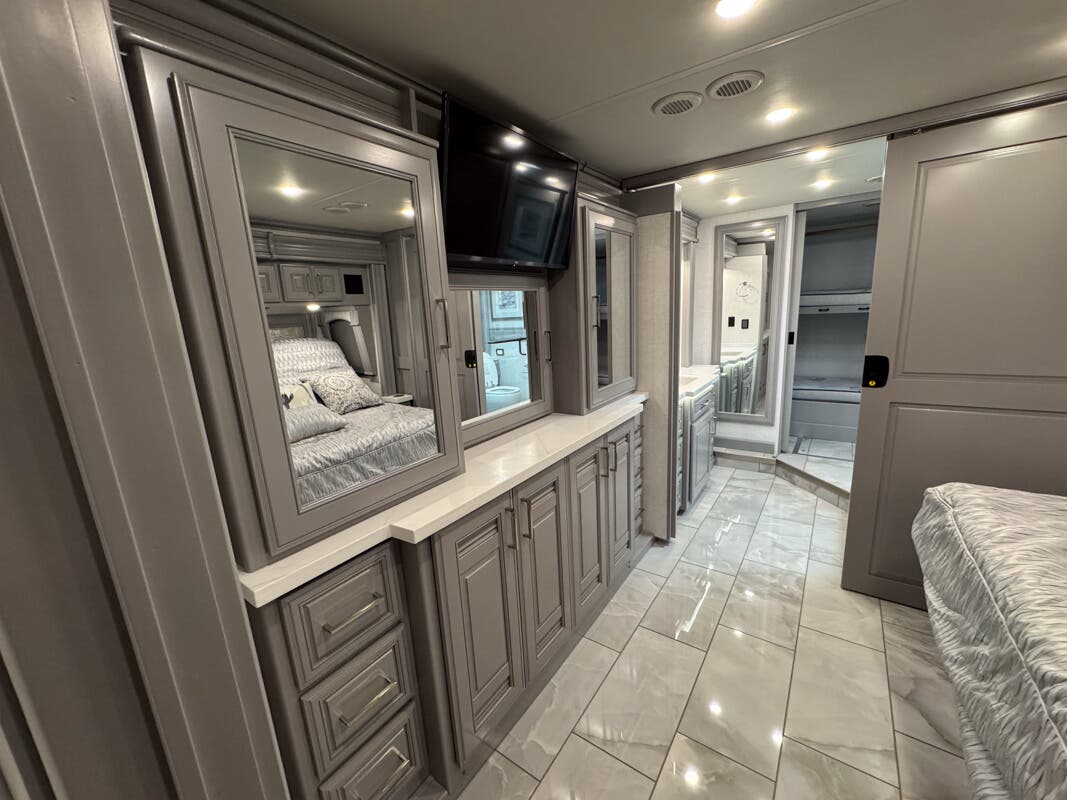 Bus-Stuff.com Class A Rv For Sale