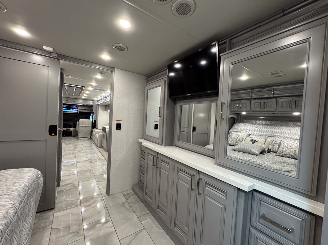 Bus-Stuff.com Class A Rv For Sale