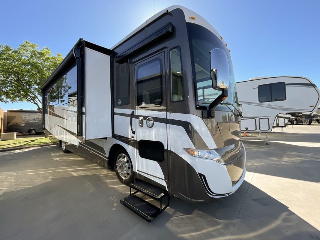 Bus-Stuff.com Class A Rv For Sale