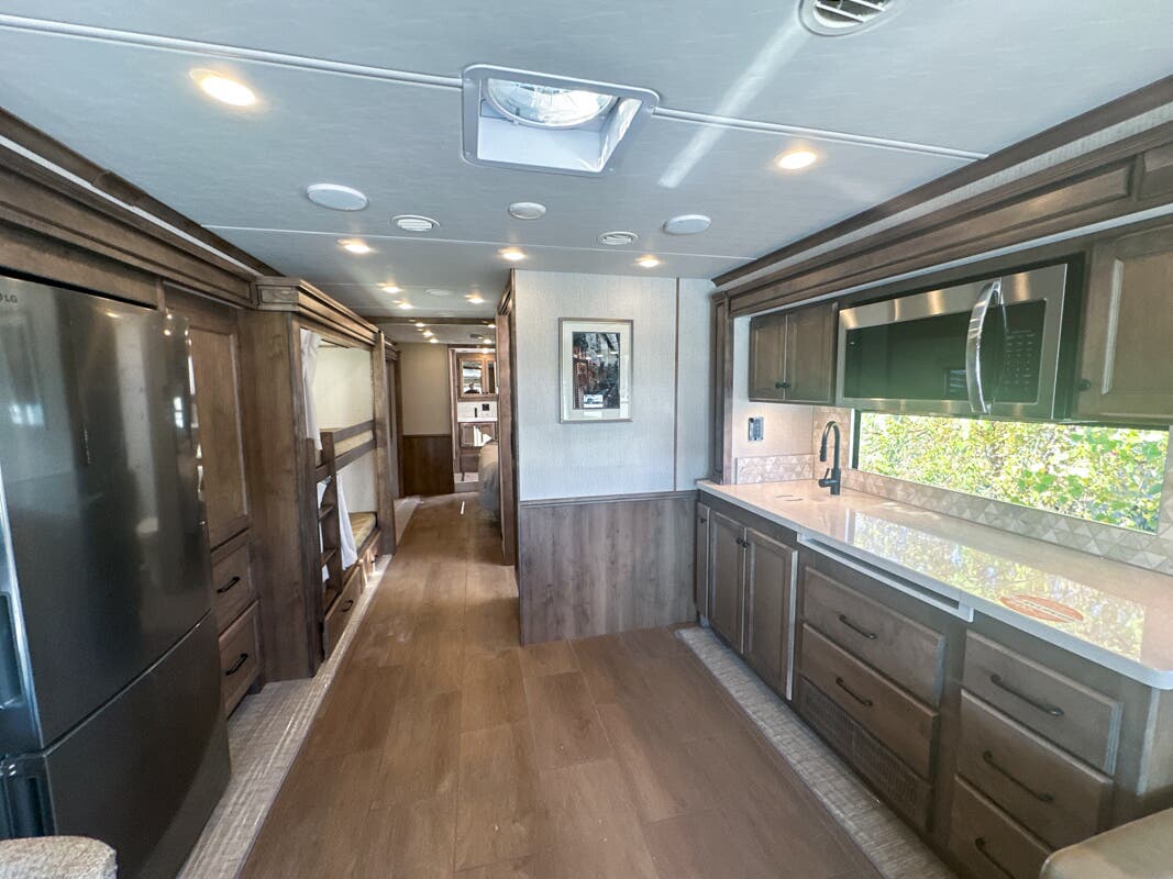 Bus-Stuff.com Class A Rv For Sale