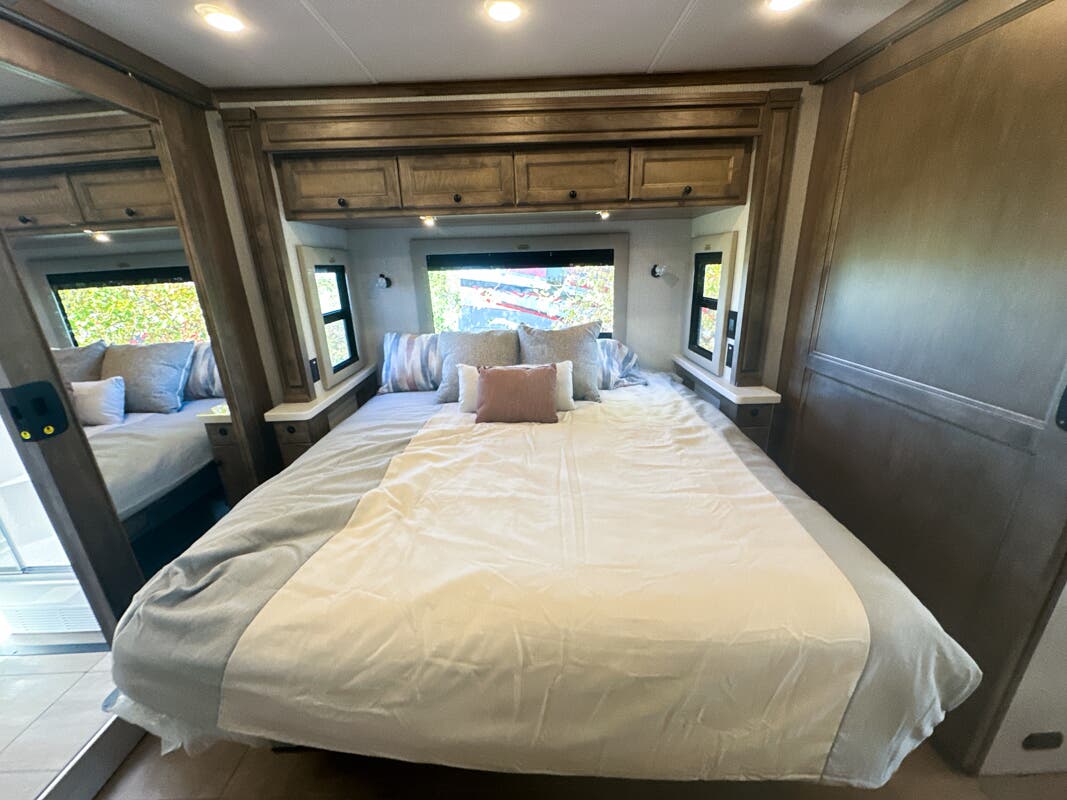 Bus-Stuff.com Class A Rv For Sale