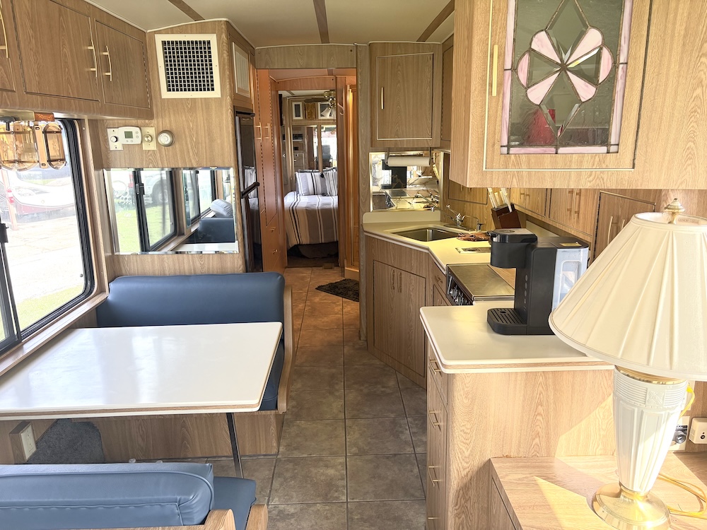 1987 MCI For Sale