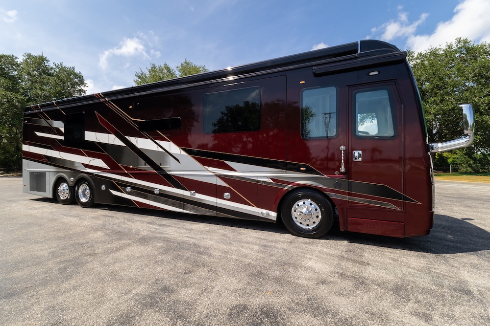 2023 Foretravel For Sale