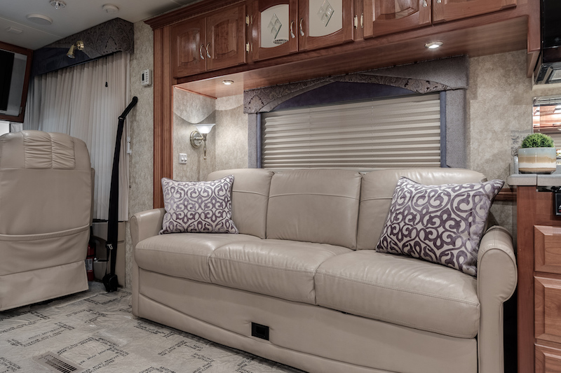 2005 Newmar Dutch Star For Sale