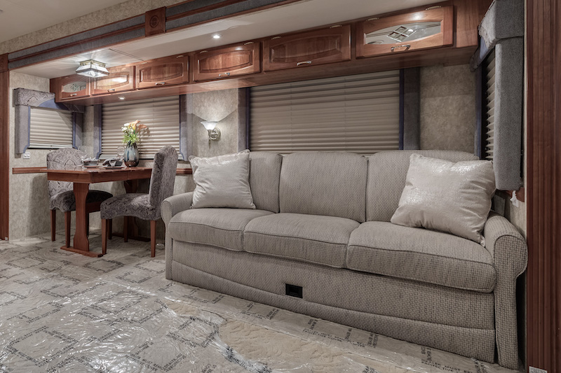 2005 Newmar Dutch Star For Sale