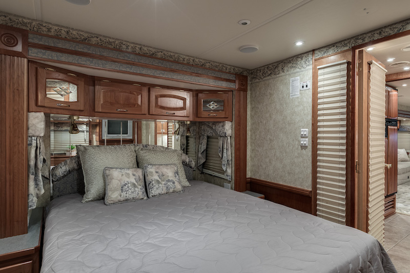2005 Newmar Dutch Star For Sale