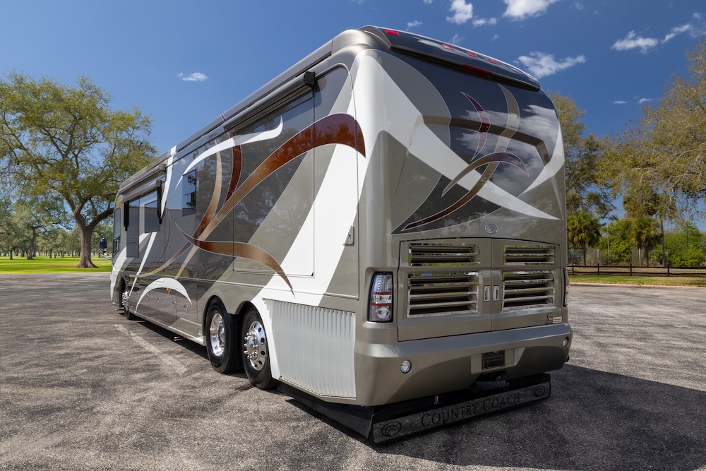 2007 Country CoachFor Sale